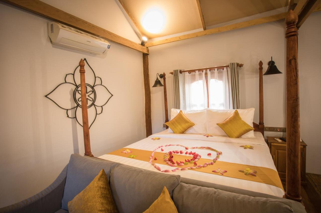 The Wood Family Retreat Hotel Phumi Trapeang Rung Buitenkant foto