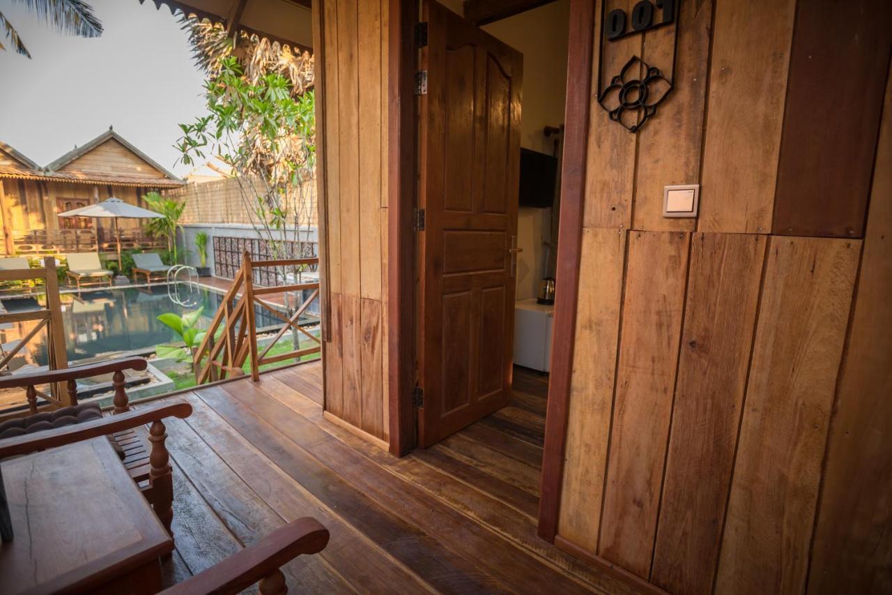 The Wood Family Retreat Hotel Phumi Trapeang Rung Buitenkant foto