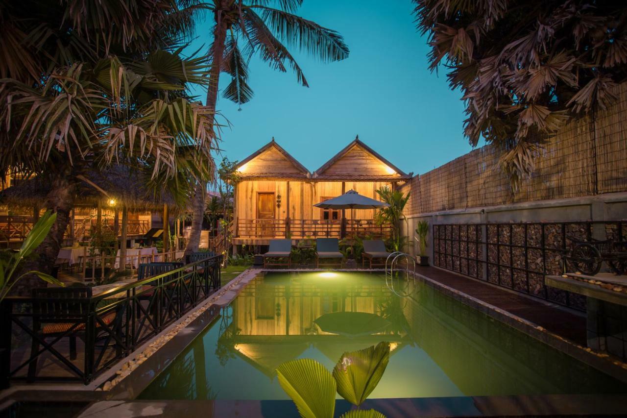 The Wood Family Retreat Hotel Phumi Trapeang Rung Buitenkant foto